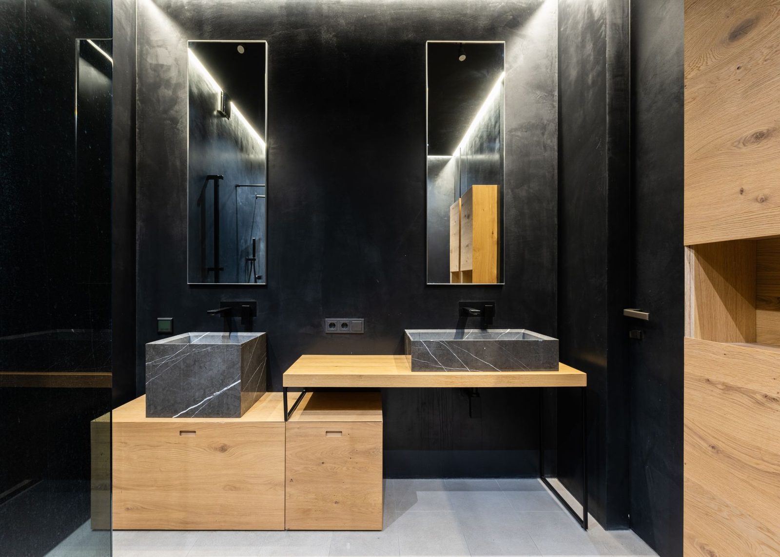 Sfeerbeeld microcement badkamer, foto 1 van 4